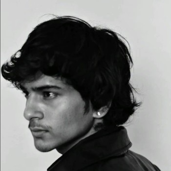 Gaurav Pande1